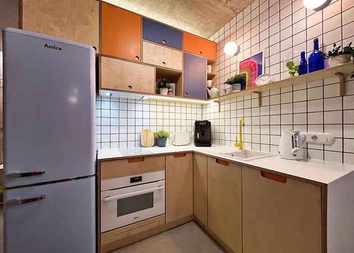 Apartment Funky Vibes - Wyszynskiego 55 - Self Check-in 24h - Free Parking Wroclaw