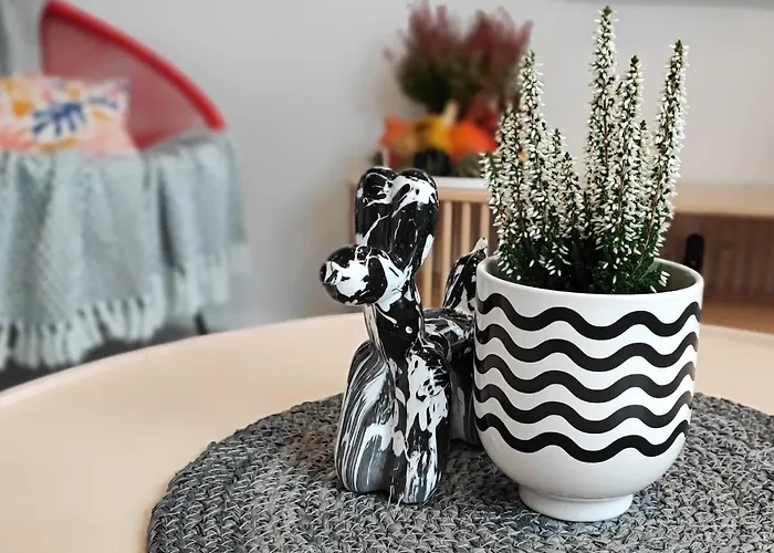 Apartment Funky Vibes - Wyszynskiego 55 - Self Check-in 24h - Free Parking